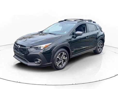 Used 2024 Subaru Crosstrek 2.0i Premium image 2