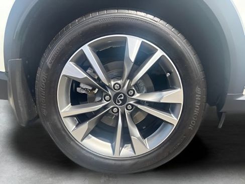 Used 2023 INFINITI QX60 Luxe w/ Performance Audio Package AWD/4WD image 38