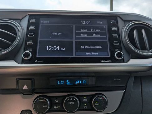 Used 2021 Toyota Tacoma SR5 RWD image 22