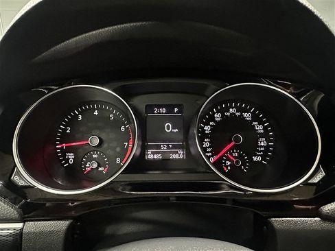 Used 2016 Volkswagen Jetta SEL w/ Lighting Package image 26