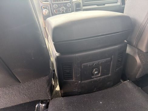 Used 2016 RAM 1500 Sport RWD image 20