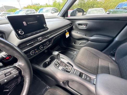 Certified 2024 Honda HR-V Sport image 26