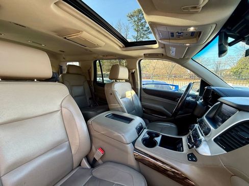 Used 2018 GMC Yukon SLT w/ Open Road Package image 22