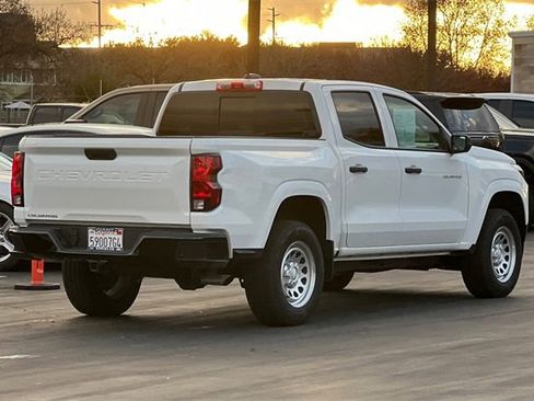 Used 2025 Chevrolet Colorado W/T w/ Advanced Trailering Package image 4