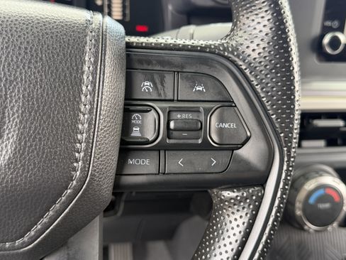 Used 2025 Toyota Tacoma SR5 RWD image 19