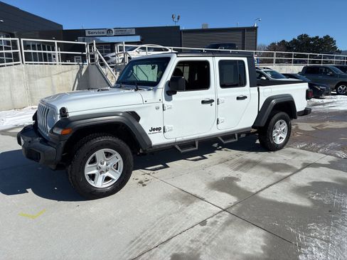 Used 2020 Jeep Gladiator Sport w/ Quick Order Package 24S image 1
