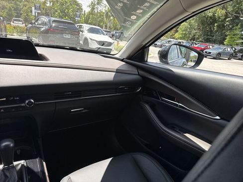 Certified 2023 MAZDA CX-30 2.5 Turbo w/ Premium Package AWD/4WD image 15