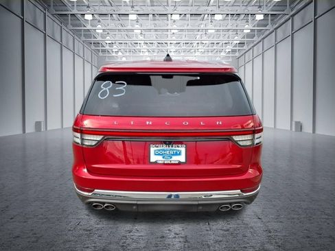 Used 2025 Lincoln Aviator Reserve w/ Equipment Group 201A AWD/4WD image 11