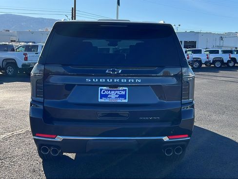 New 2026 Chevrolet Suburban Premier image 6