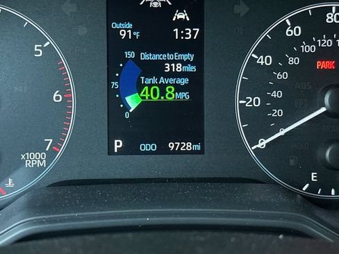 Used 2025 Toyota Corolla SE FWD image 19