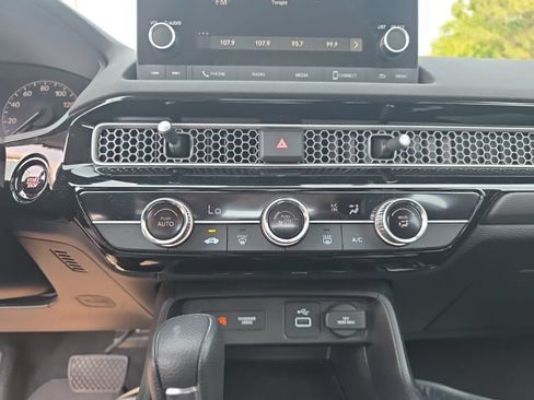 Certified 2023 Honda Civic LX image 16
