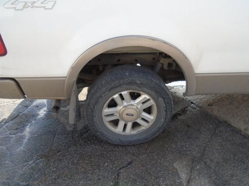 Used 2004 Ford F150 4x4 SuperCab image 5