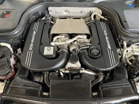 Used 2018 Mercedes-Benz GLC 63 AMG 4MATIC image 10
