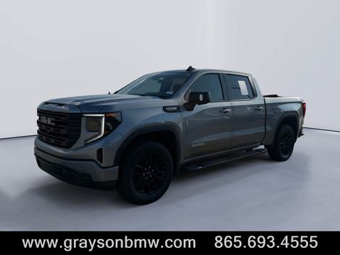 Used 2025 GMC Sierra 1500 Elevation w/ Elevation Premium Package AWD/4WD image 7