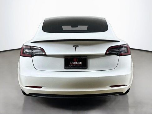 Used 2021 Tesla Model 3 Standard Range Plus RWD image 6