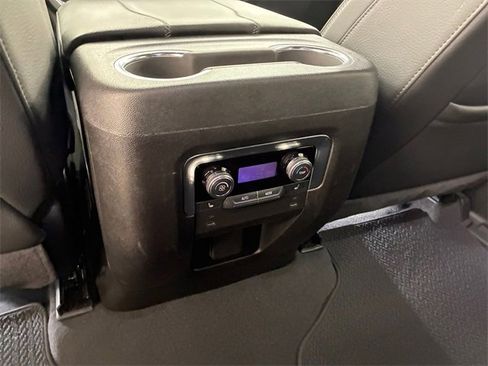 Certified 2025 GMC Yukon Denali image 19