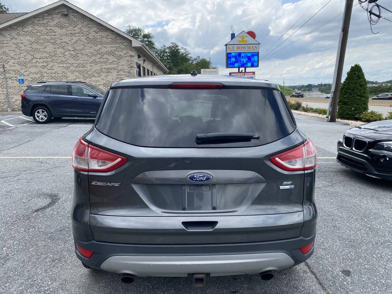 Used 2016 Ford Escape SE AWD/4WD image 6