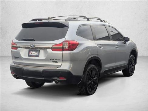 Used 2022 Subaru Ascent Onyx Edition image 5