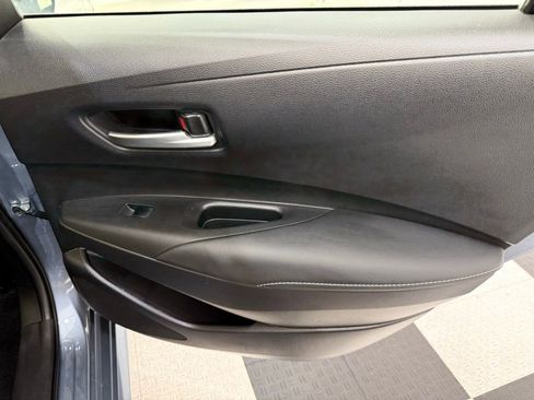 Used 2025 Toyota Corolla XLE image 23