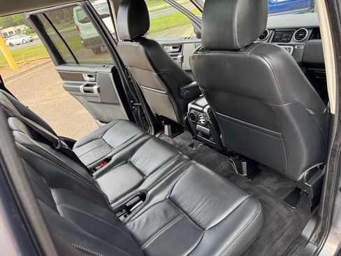 Used 2016 Land Rover LR4 HSE LUX AWD/4WD image 26