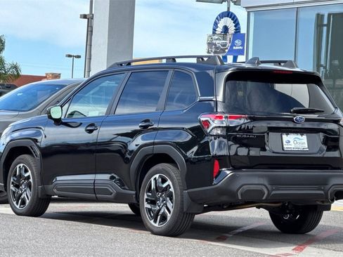 Certified 2025 Subaru Forester Limited image 8