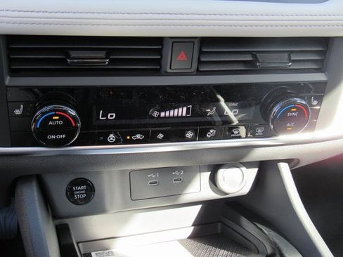 New 2026 Nissan Rogue SV image 17