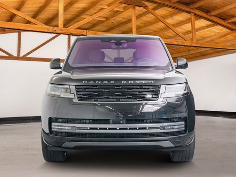Used 2023 Land Rover Range Rover SE AWD/4WD image 7