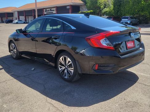 Used 2018 Honda Civic EX-T image 6