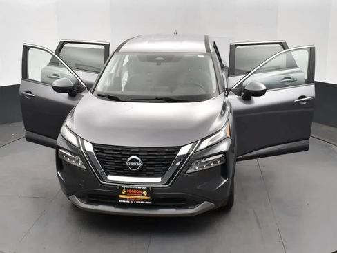 Used 2023 Nissan Rogue SV FWD image 10