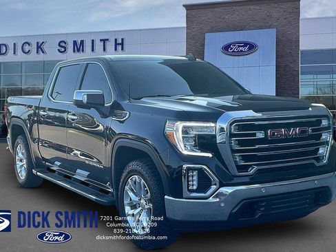 Used 2022 GMC Sierra 1500 SLT w/ SLT Premium Plus Package AWD/4WD image 3
