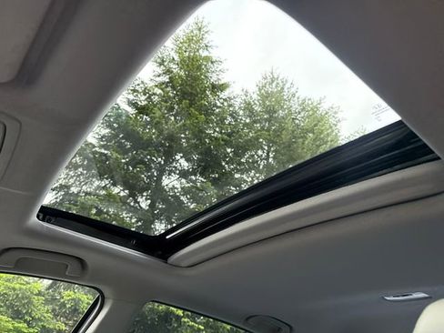 Used 2015 Honda Accord EX-L image 21