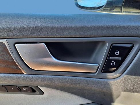 Used 2015 Audi Q5 2.0T Premium Plus w/ Technology Package image 10