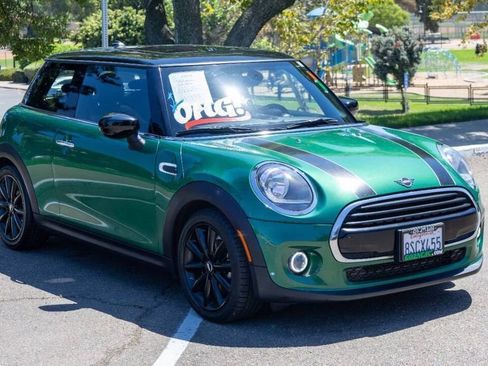 Used 2020 MINI Cooper 2-Door Hardtop image 13
