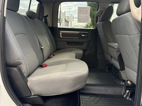 Used 2014 RAM 2500 SLT AWD/4WD image 15