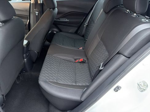 Used 2021 Nissan Kicks S image 20