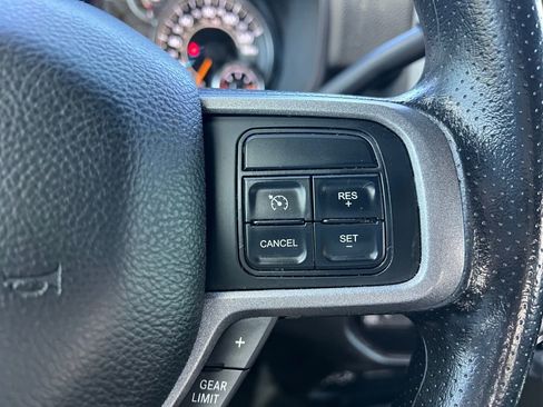 Used 2022 RAM 2500 Tradesman w/ Chrome Appearance Group image 10