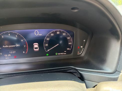 Used 2024 Honda Accord EX image 2