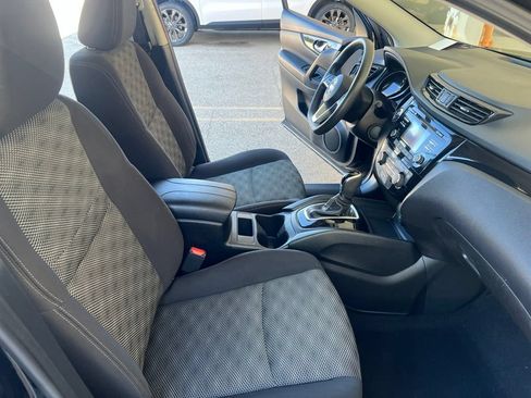 Used 2017 Nissan Rogue Sport SV AWD/4WD image 20