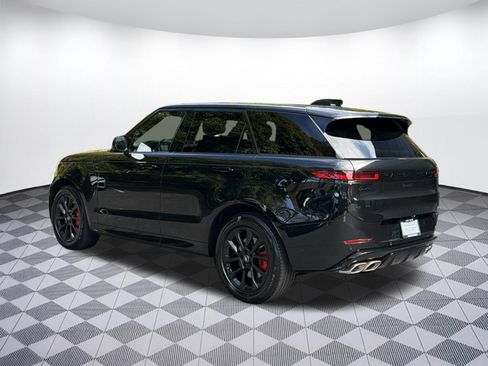 Used 2025 Land Rover Range Rover Sport Dynamic SE AWD/4WD image 3