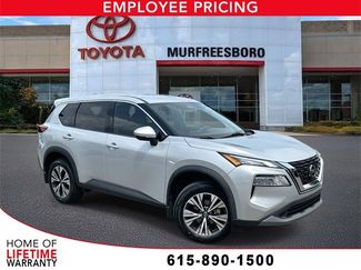 Used 2021 Nissan Rogue SV image 1