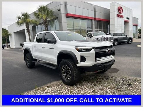 Used 2023 Chevrolet Colorado ZR2 w/ ZR2 Convenience Package III AWD/4WD image 1