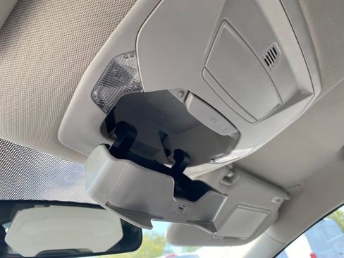 Used 2018 Ford Escape SE FWD image 29
