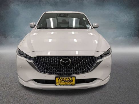 Used 2024 MAZDA CX-5 Signature AWD/4WD image 2