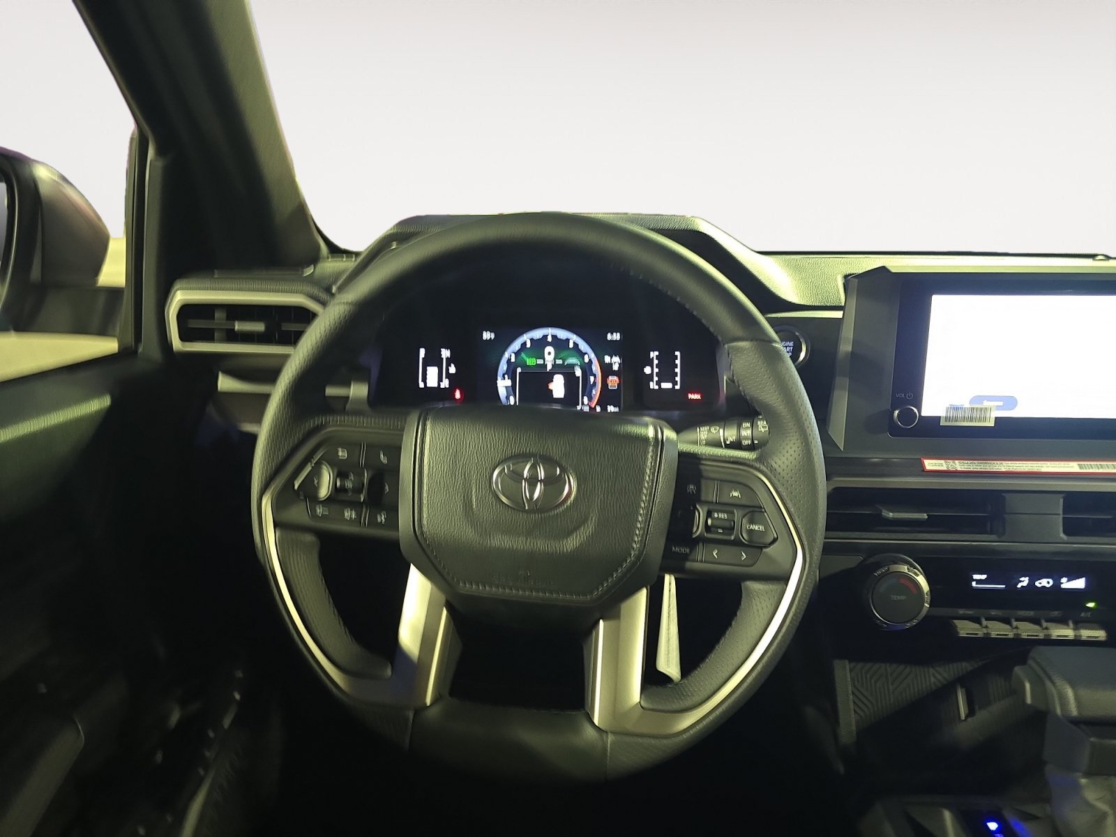New 2026 Toyota 4Runner SR5 AWD/4WD image 12