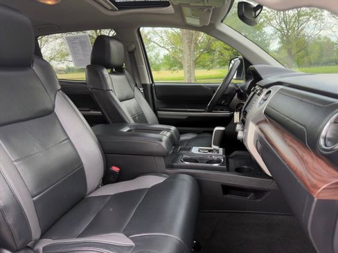 Used 2019 Toyota Tundra Limited w/ Limited Premium Package AWD/4WD image 24