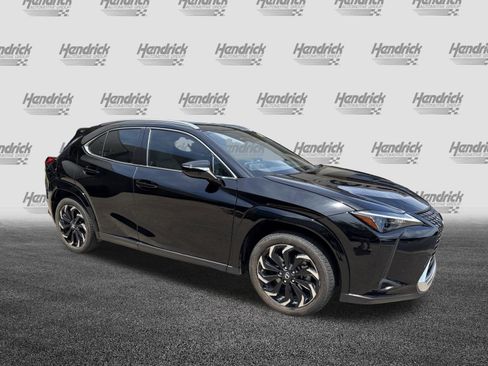 Used 2023 Lexus UX 250h AWD w/ Premium Package image 2