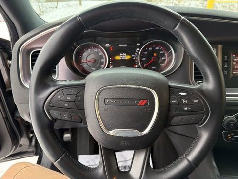 Used 2015 Dodge Charger SE w/ Popular Equipment Group image 10