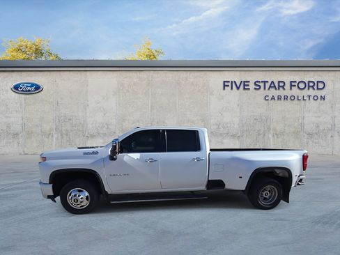 Used 2021 Chevrolet Silverado 3500 High Country w/ Technology Package image 6