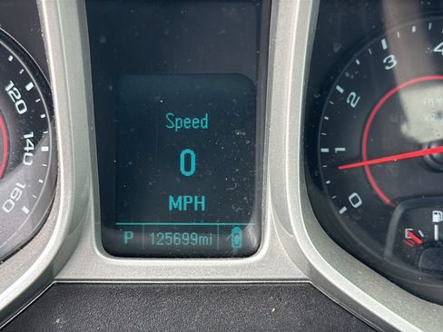 Used 2015 Chevrolet Camaro LT RWD image 29