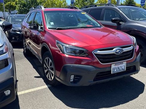 Used 2020 Subaru Outback Premium w/ Popular Package #1 AWD/4WD image 2